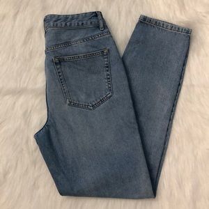 BDG Urban Outfitters Size 27 Mom Jeans